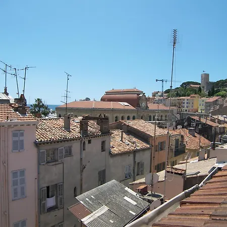 2 Bedroom Near March Forville, Quiet And Convenient, 5 Minutes Walk From Palais * Cannes
